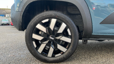 Dacia Spring 27kWh Expression 65 48kW 5dr Auto Electric Hatchback